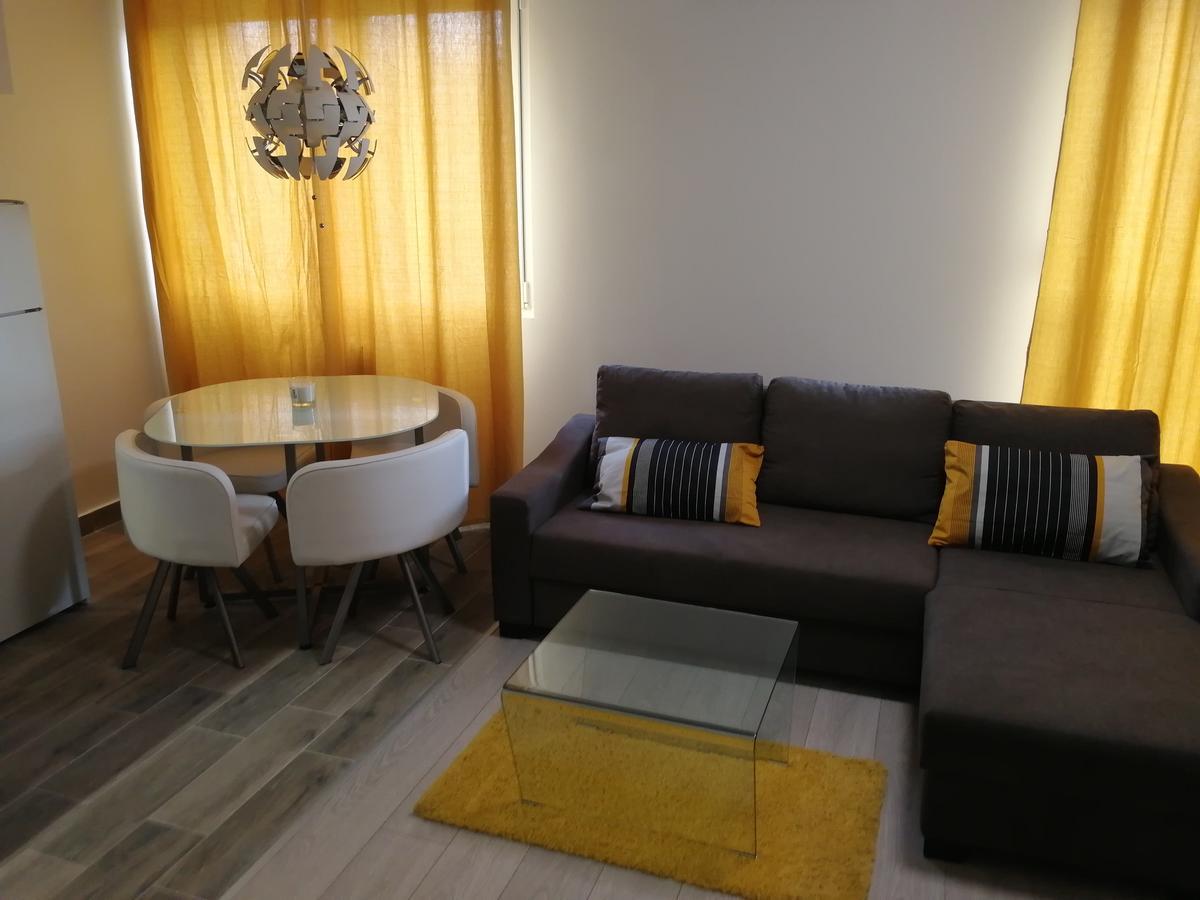 بلغراد Apartment Oasis Banovo Brdo-Ada Ciganlija المظهر الخارجي الصورة